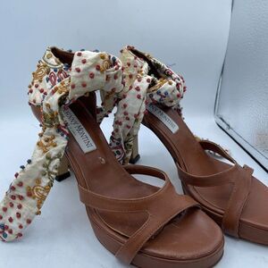 Johnny Montini Italian Leather Paisley Cross Stitch Ankle Wrap Heels Shoes 5.5